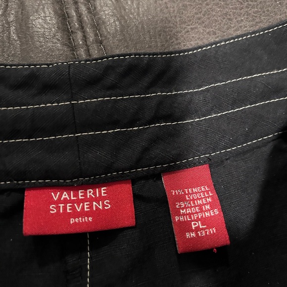 Valerie Stevens petite black linen blend capri pants with drawstring .size PL - Picture 3 of 9